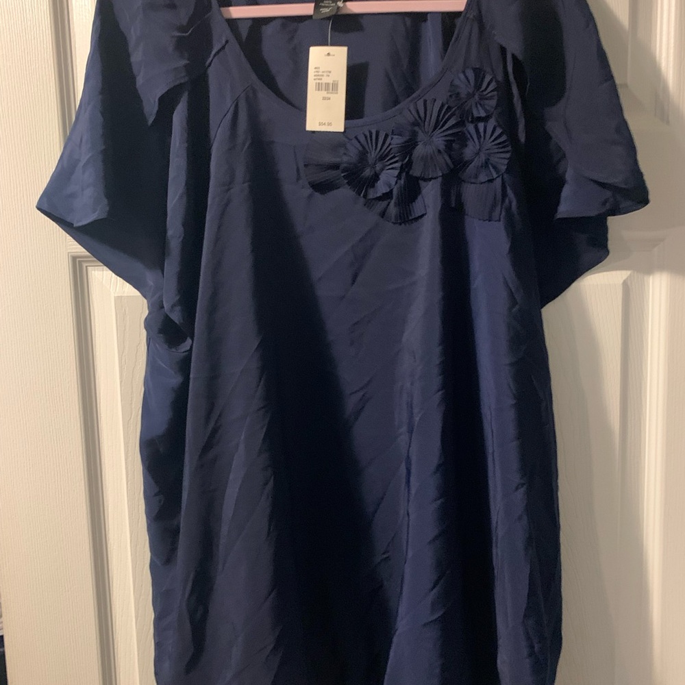 Lane Bryant 22/24 Blue Boxy Cap Sleeve Blouse with Ruffled Details